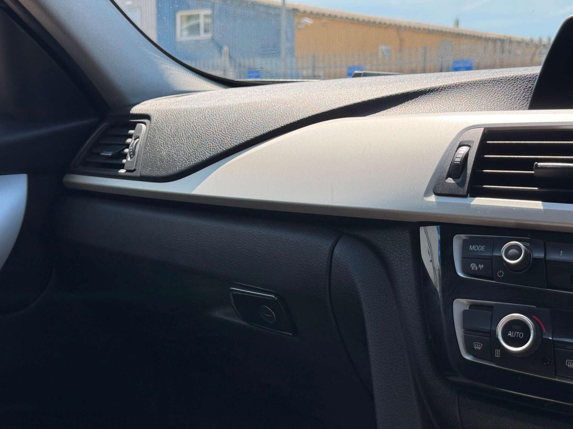 BMW 3 Series view 62