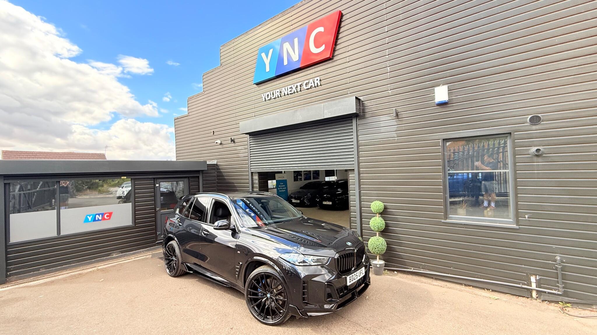 BMW X5 view 14