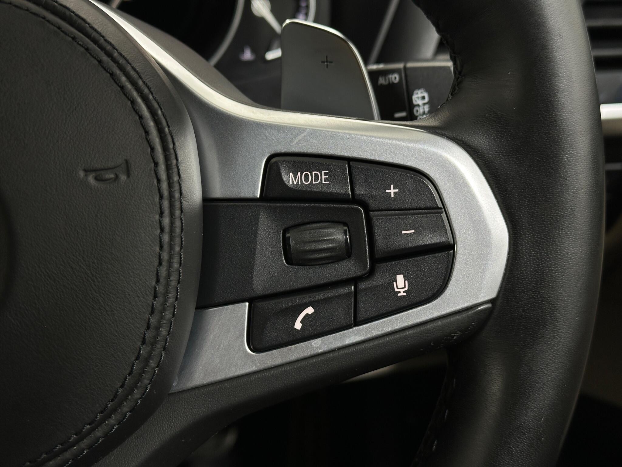 BMW X3 view 16