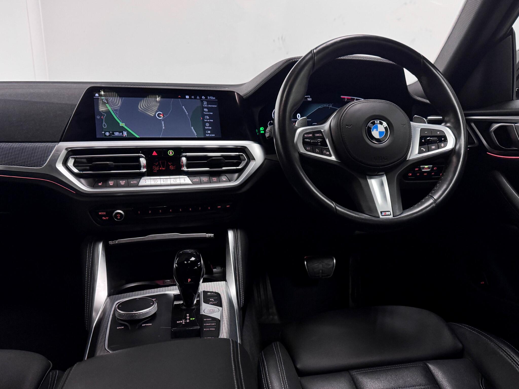BMW 4 Series view 14