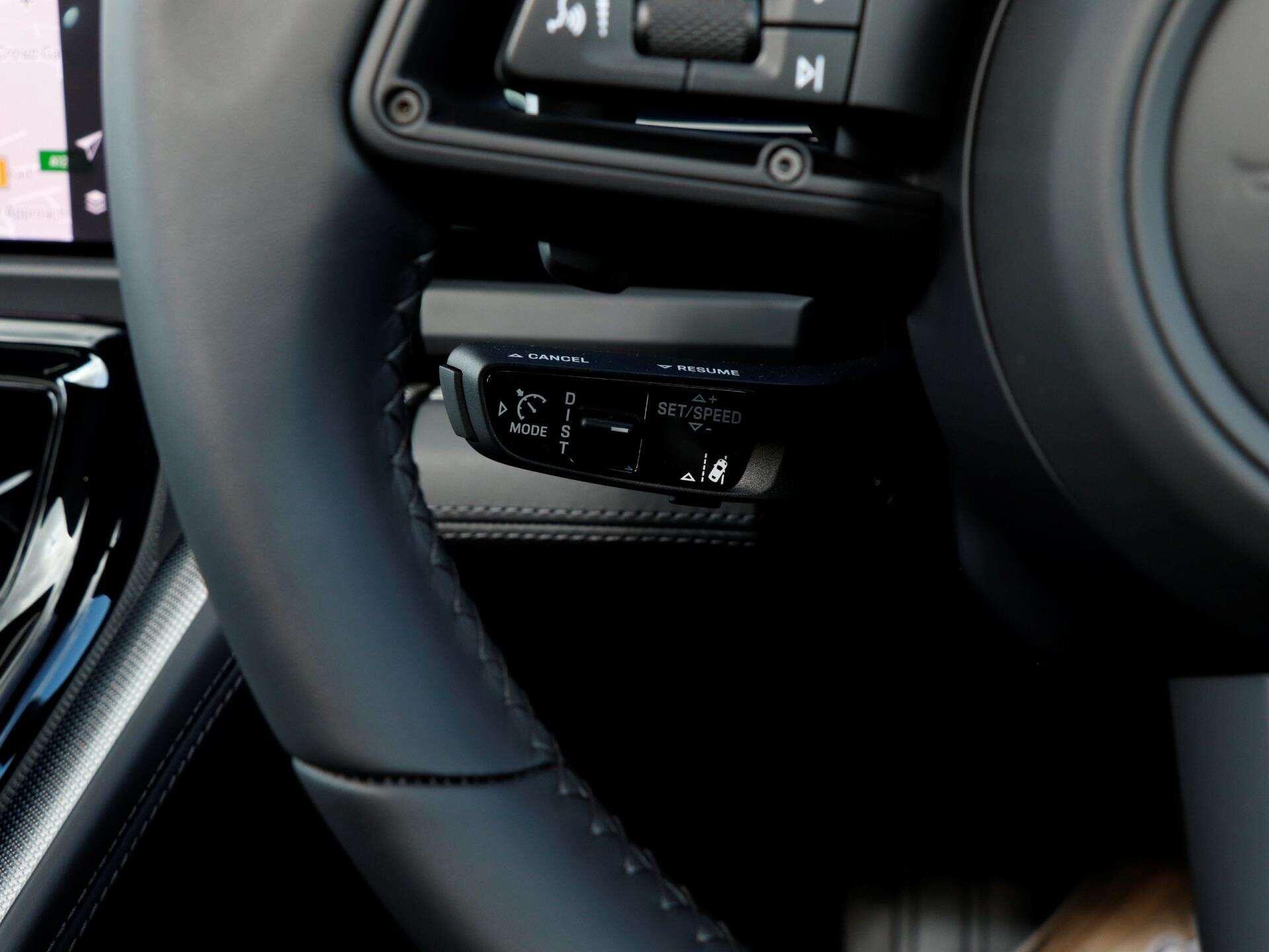 Porsche Panamera view 19