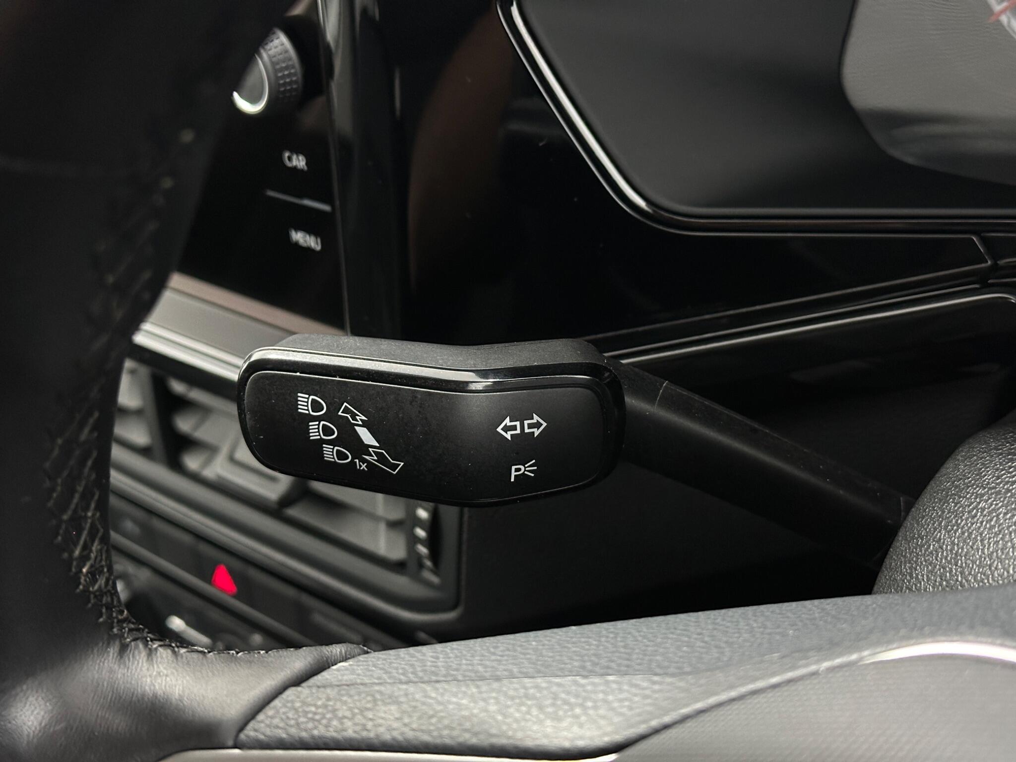 Volkswagen T-Cross view 14