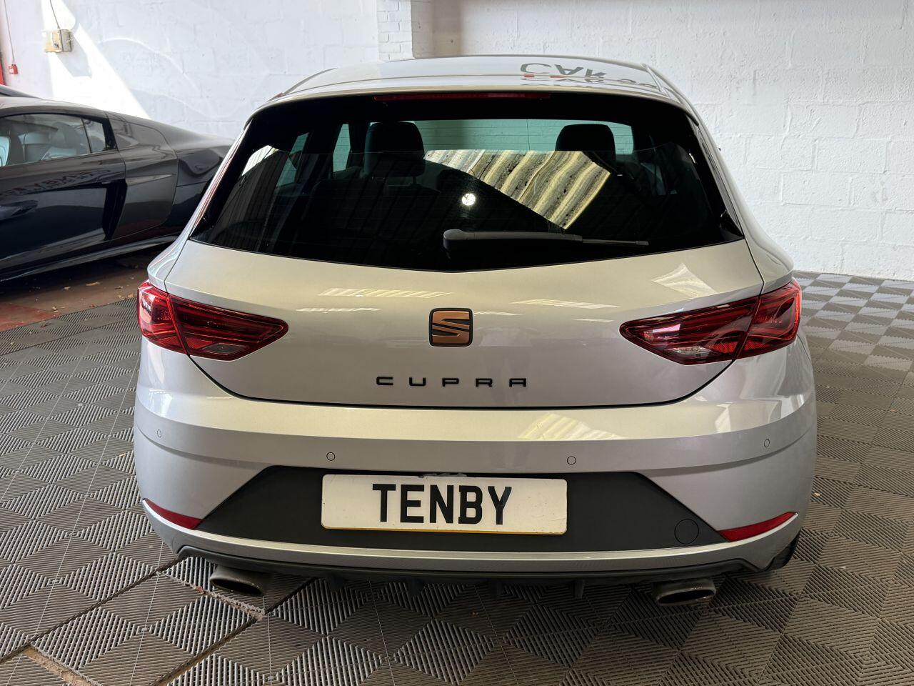 Seat Leon Leon view 8