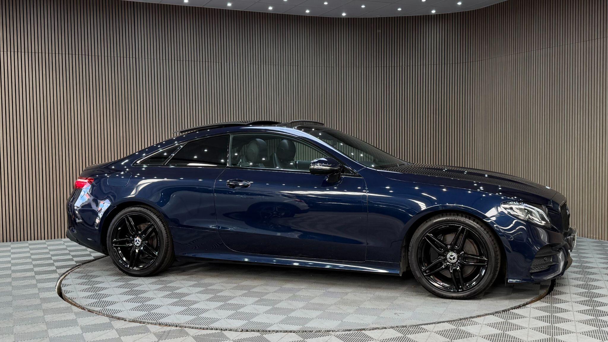 Mercedes-Benz E-Class view 37