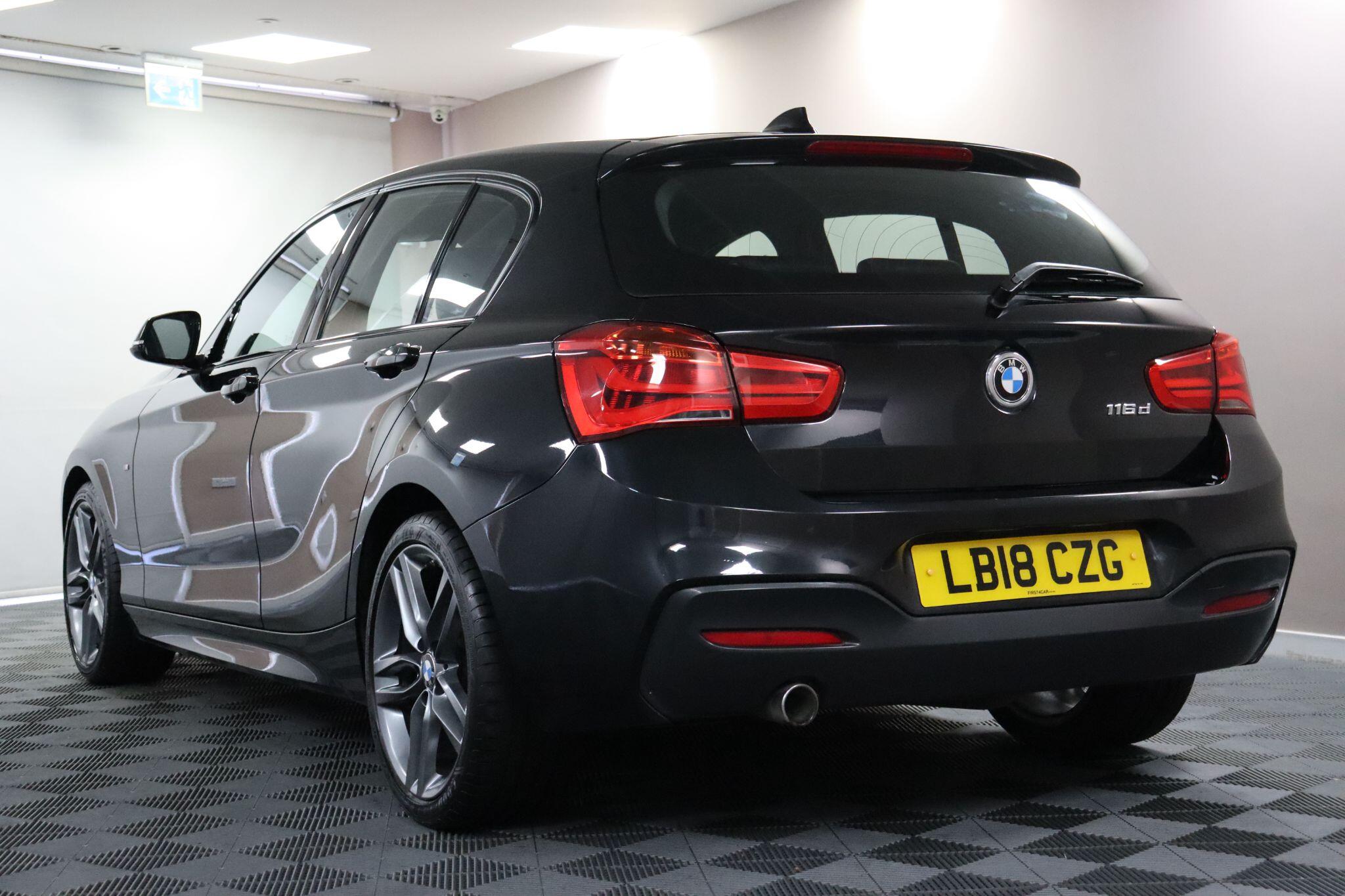 BMW 1 Series view 22
