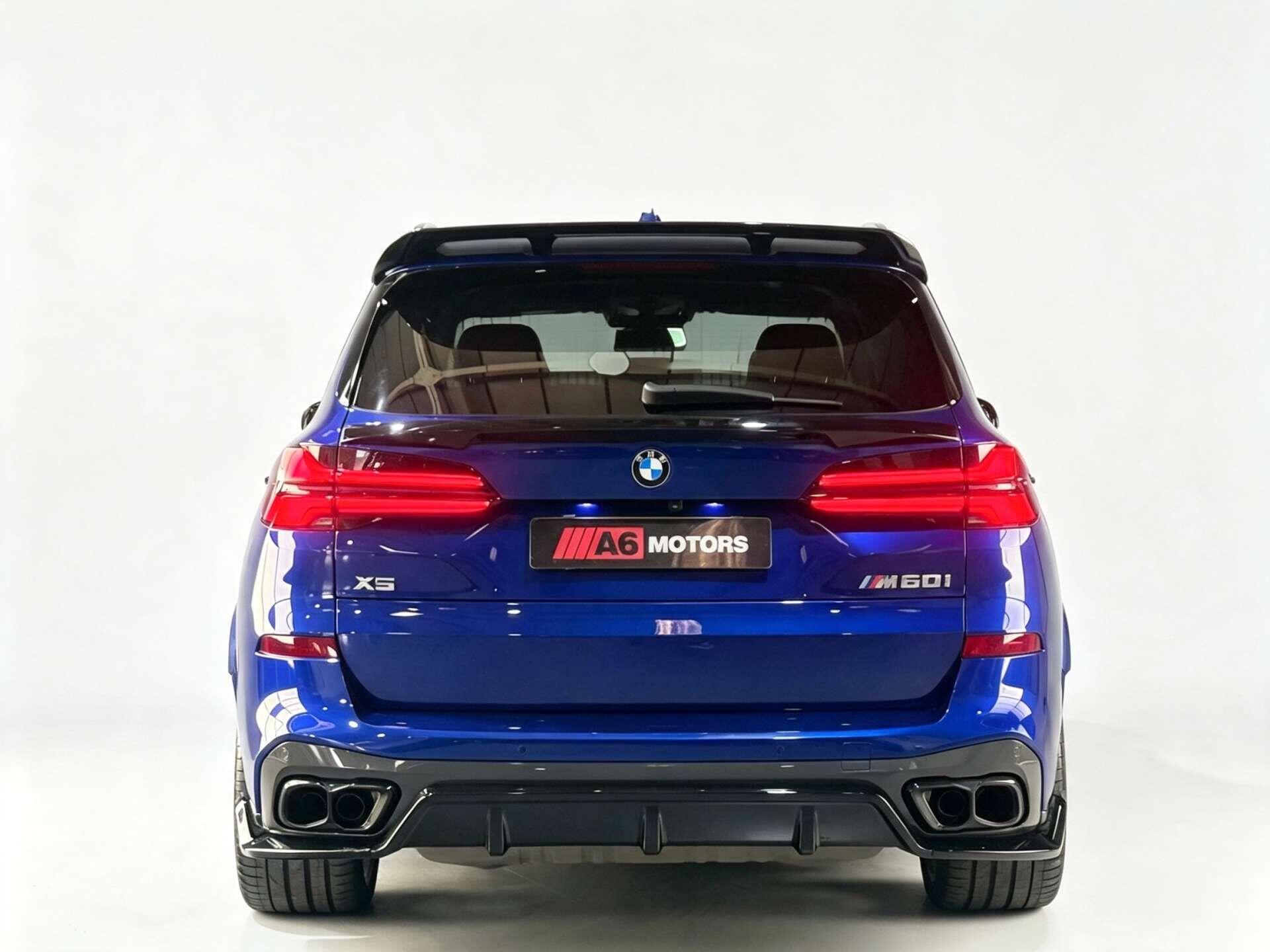BMW X5 view 10