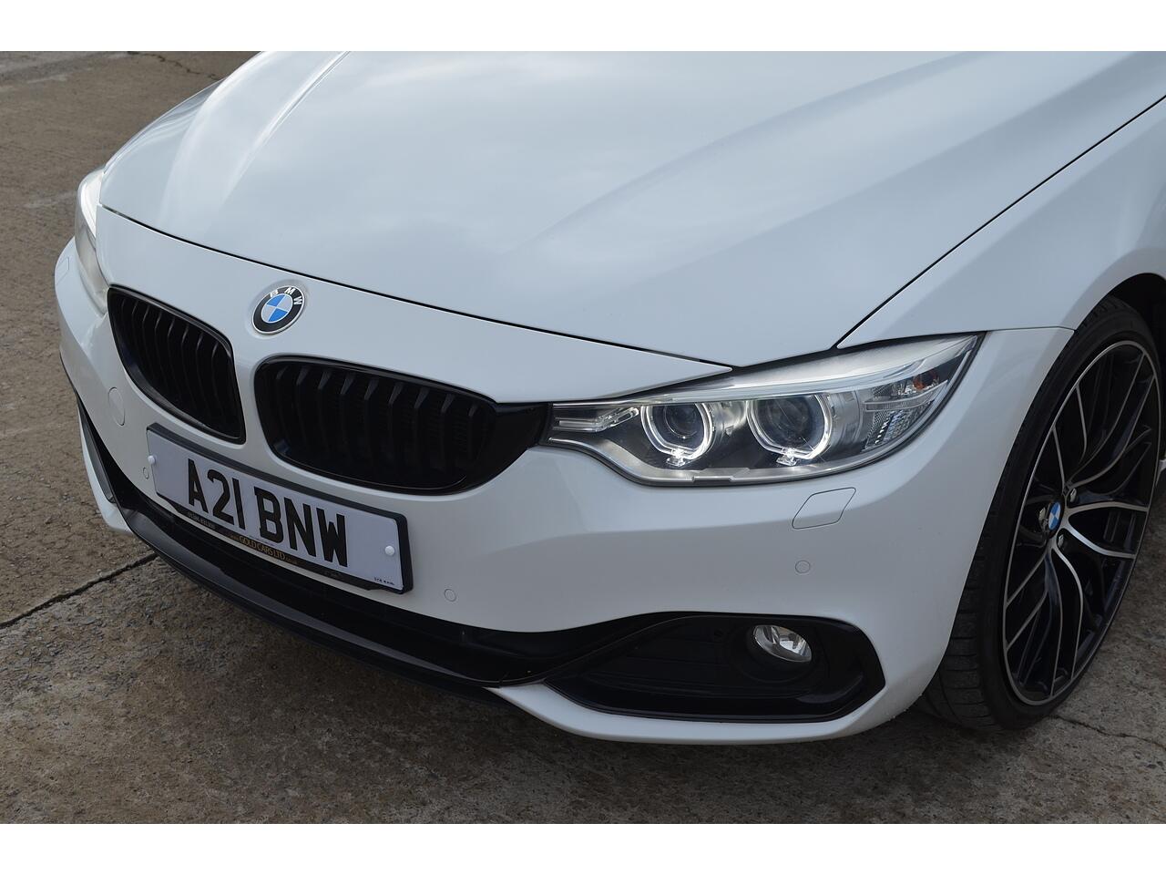 BMW 4 Series view 44