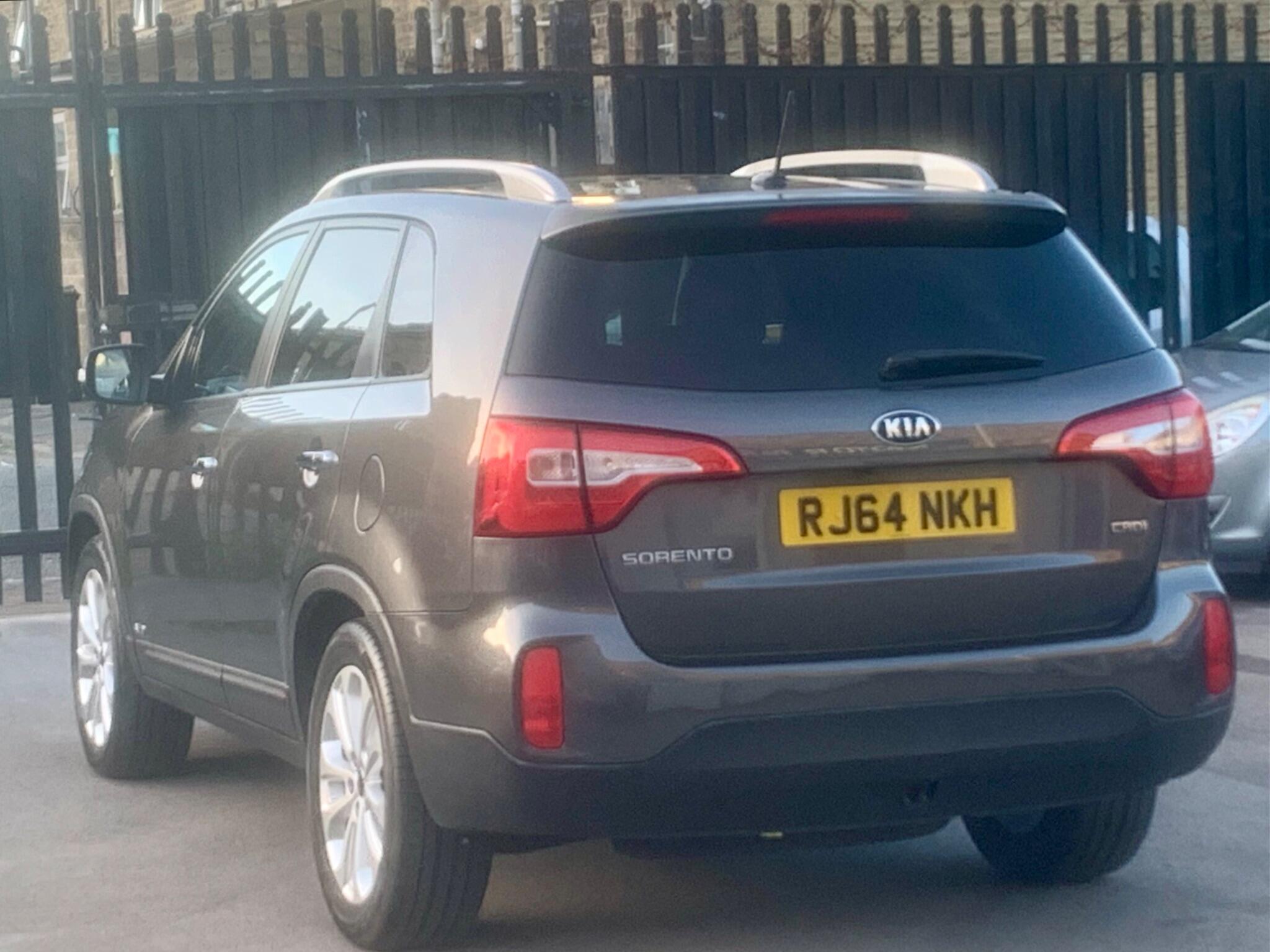 Kia Sorento view 6