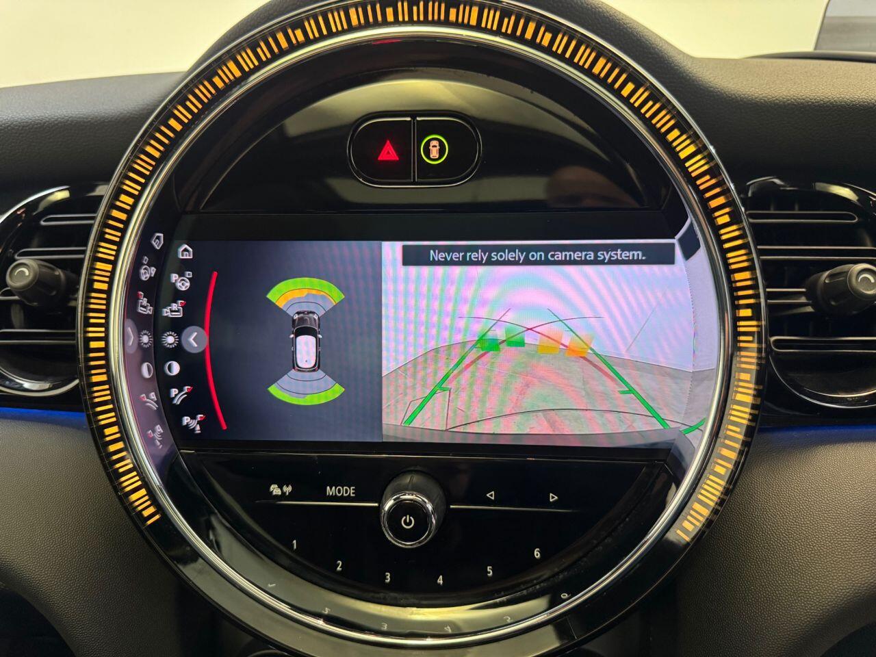 Mini Electric Hatch view 32