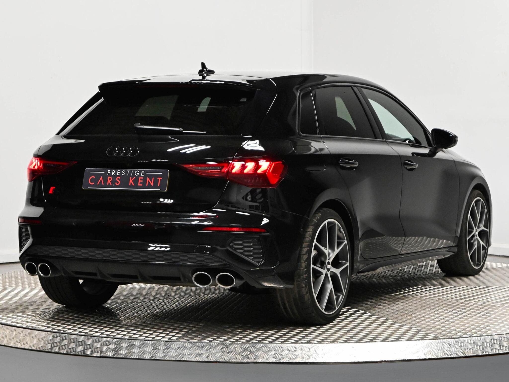 Audi S3 view 32