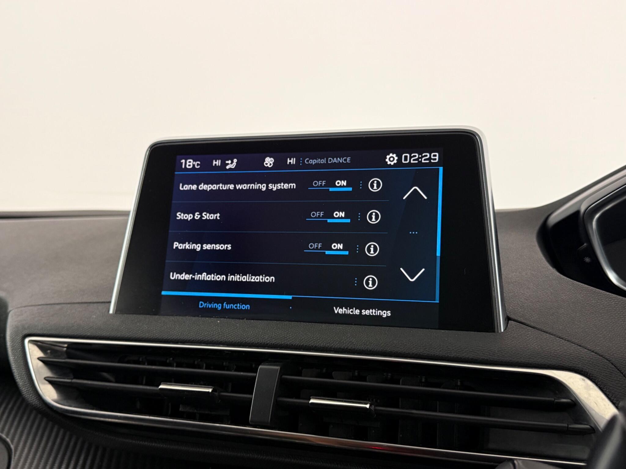 Peugeot 5008 view 23