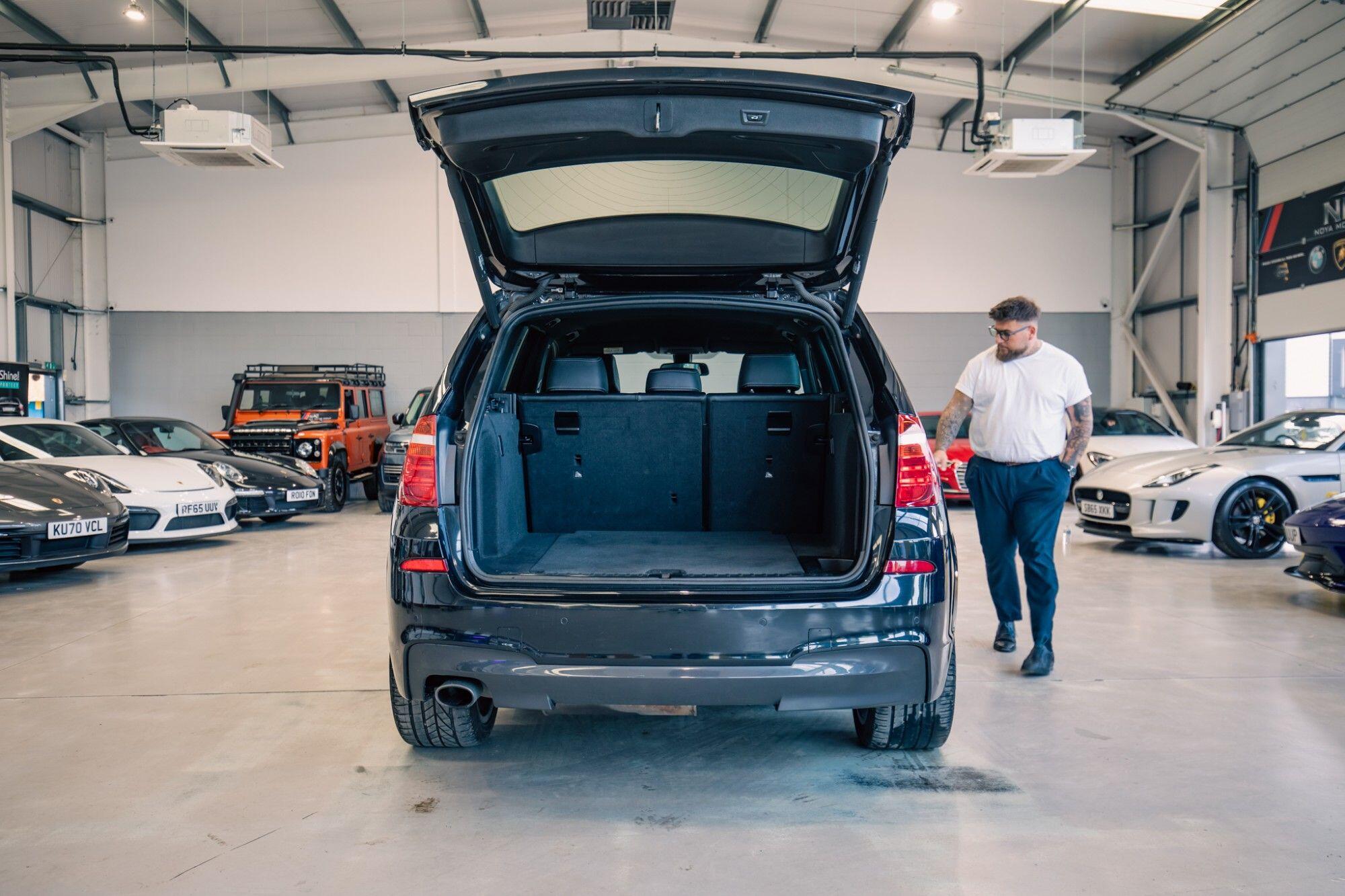 BMW X3 view 27