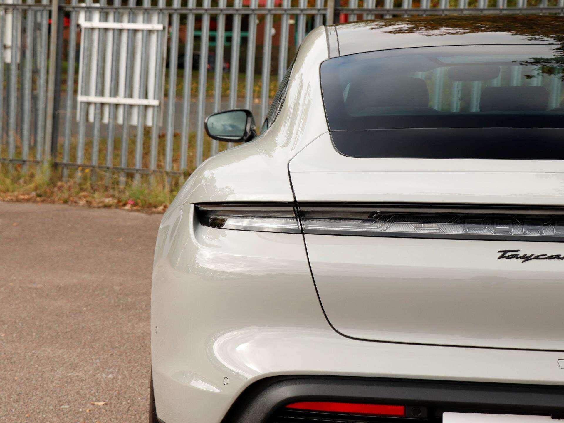 Porsche Taycan view 33