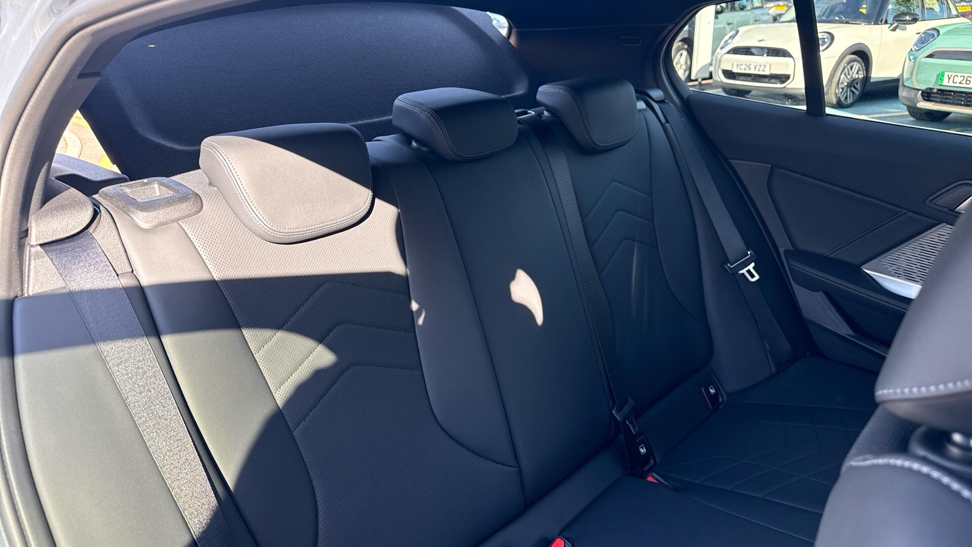 BMW 1 Series view 12
