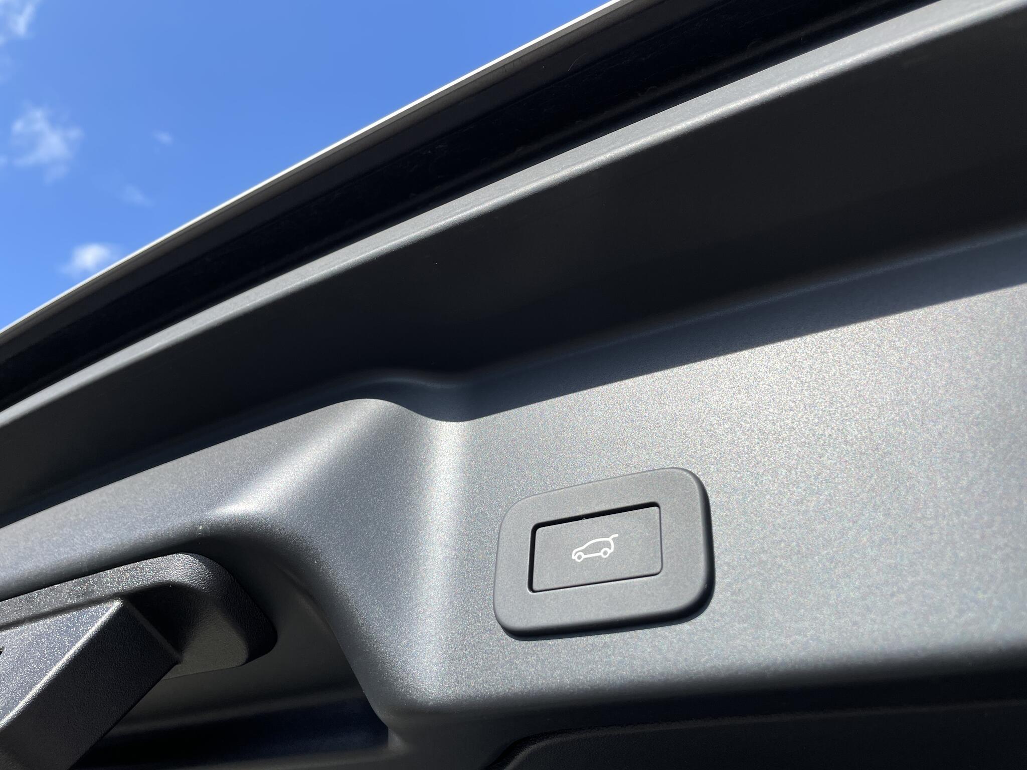 Land Rover Range Rover Evoque view 52