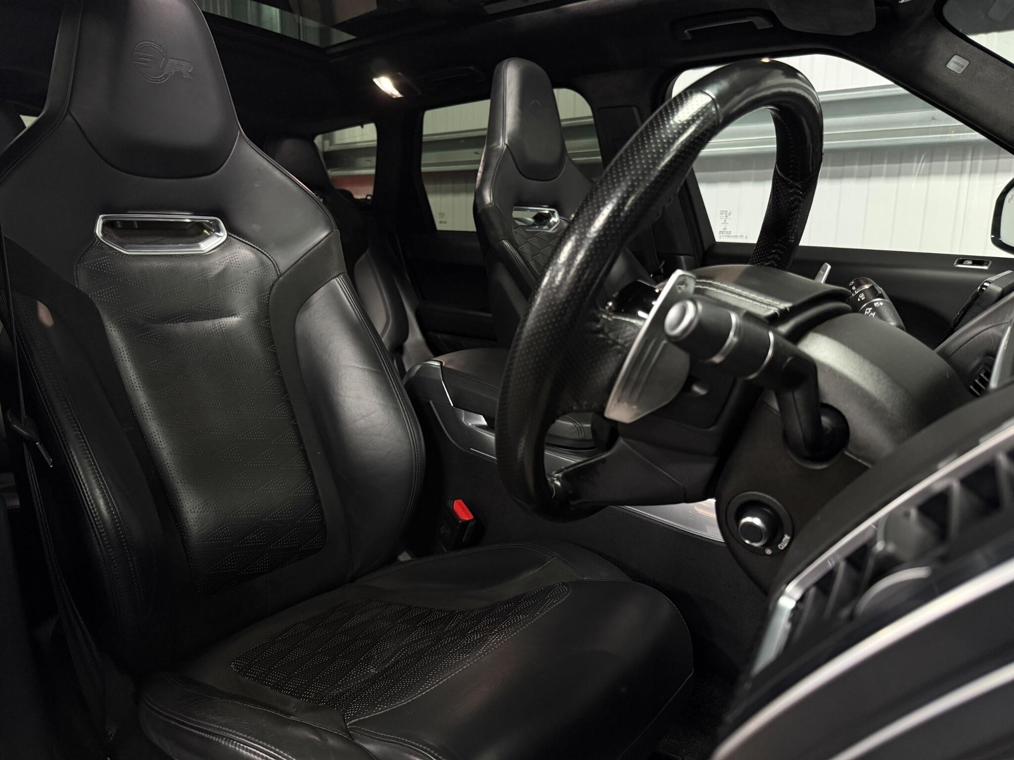 Land Rover Range Rover Sport view 16