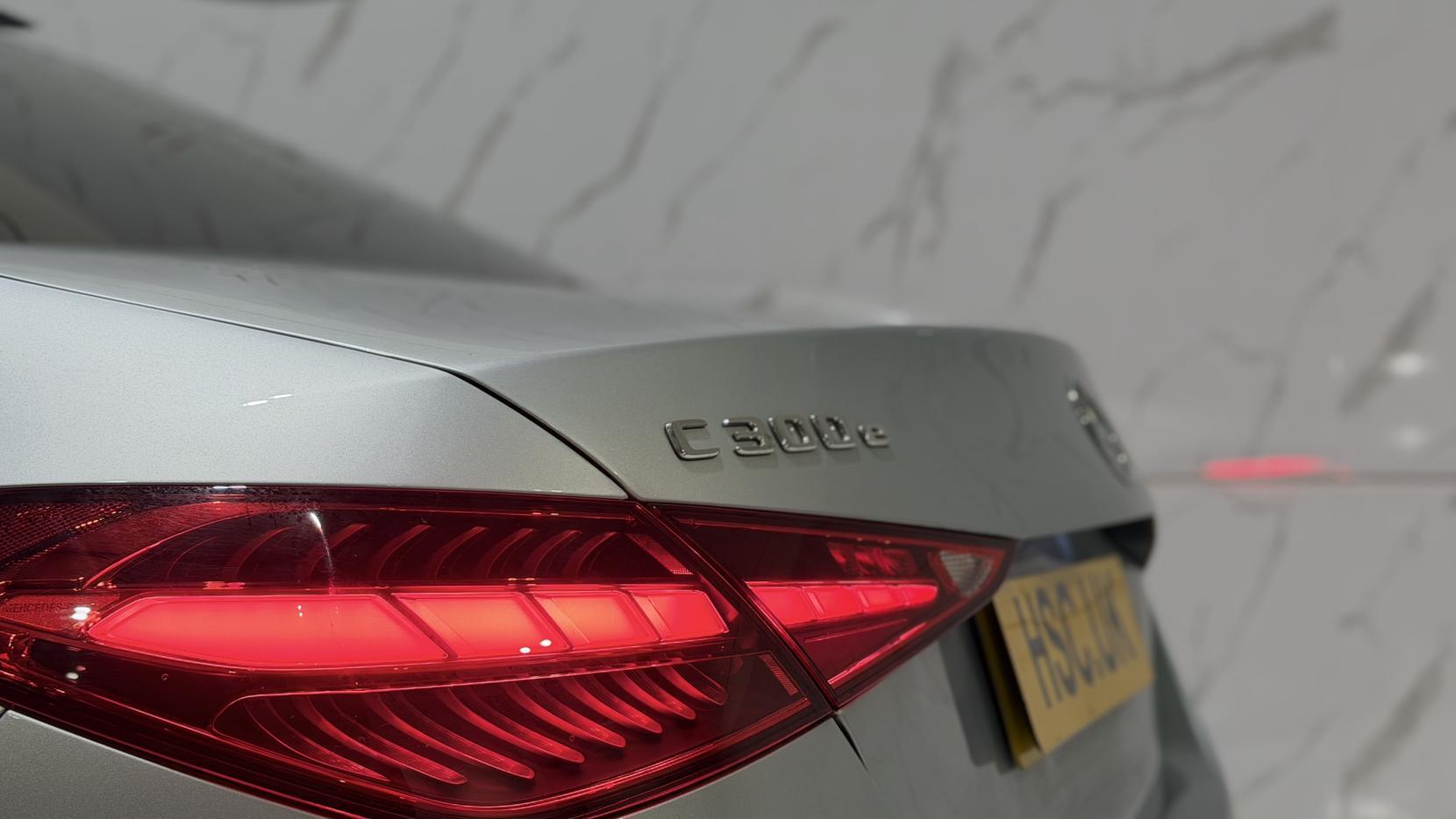 Mercedes-Benz C-Class view 7