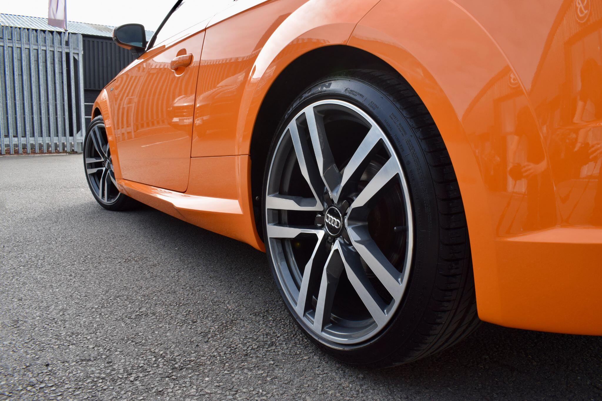 Audi TT view 37