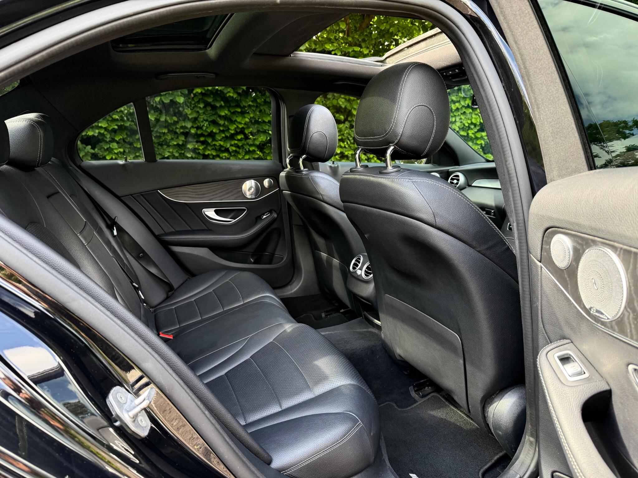 Mercedes-Benz C-Class view 6