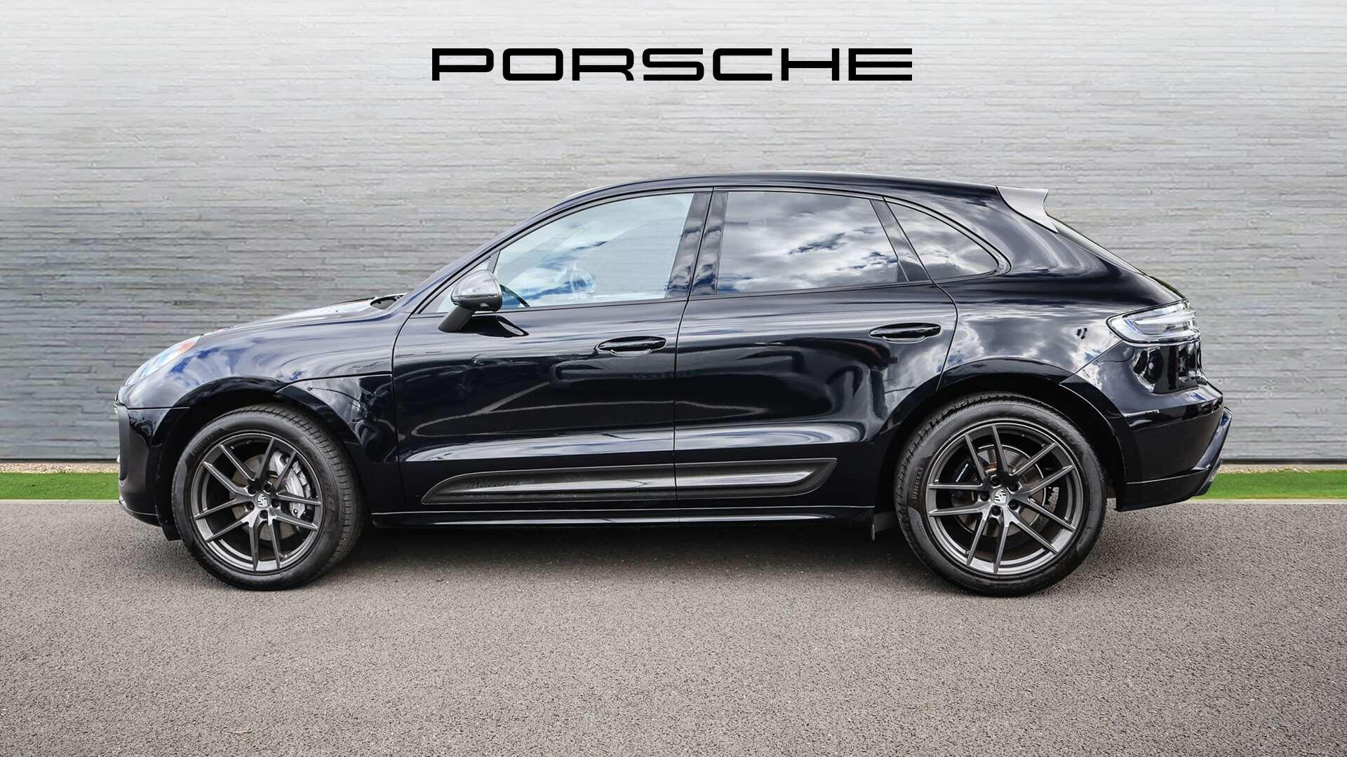 Porsche Macan view 8