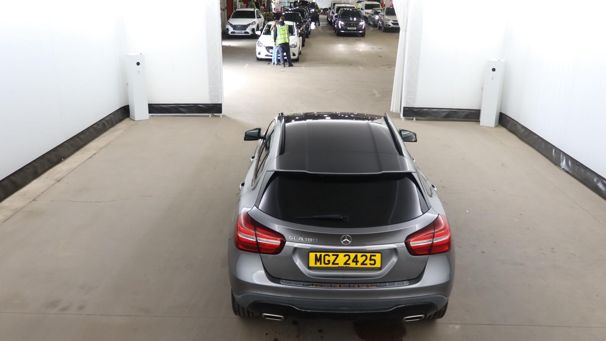 Mercedes-Benz Gla view 8