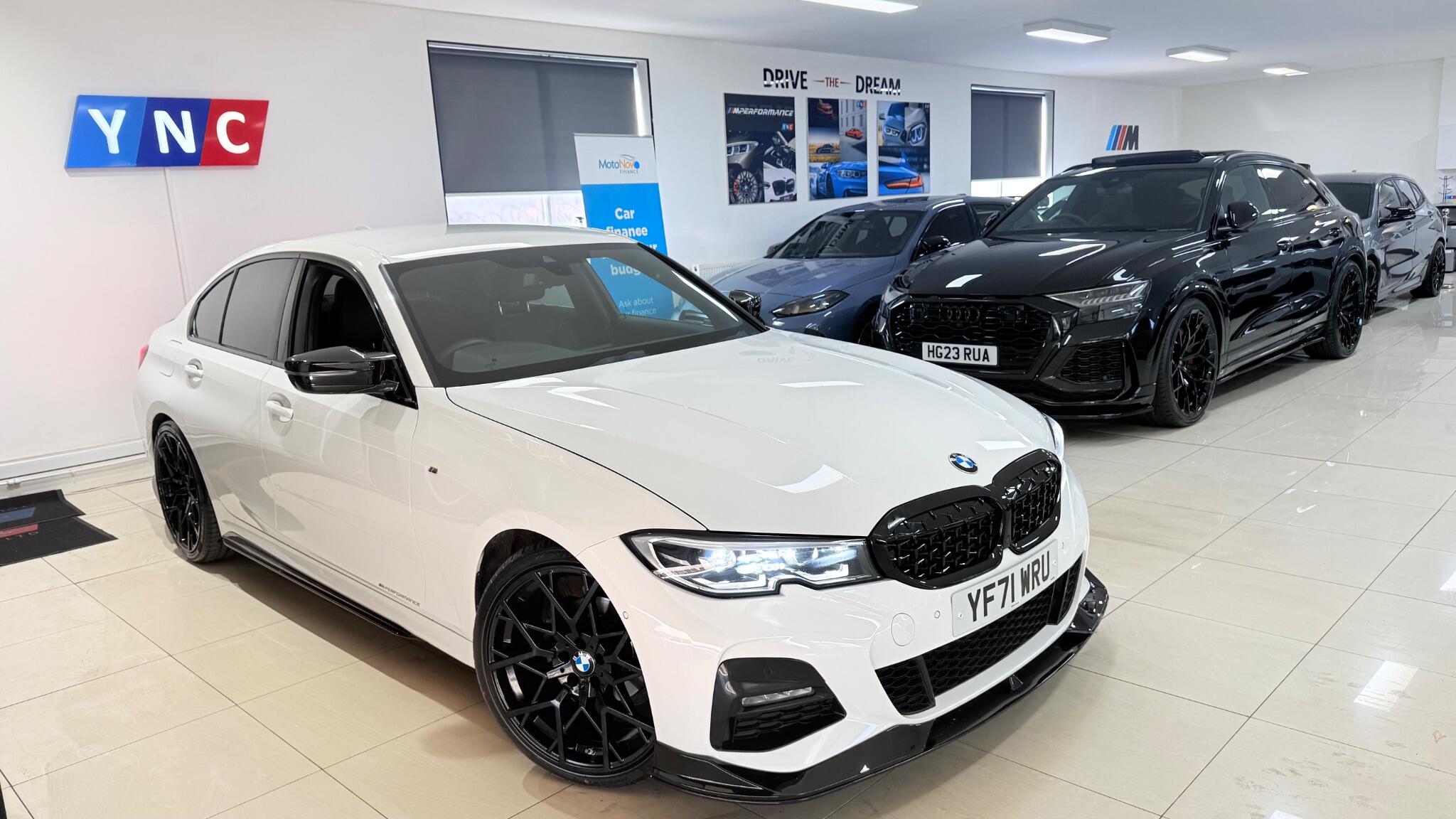 BMW 3 Series view 13