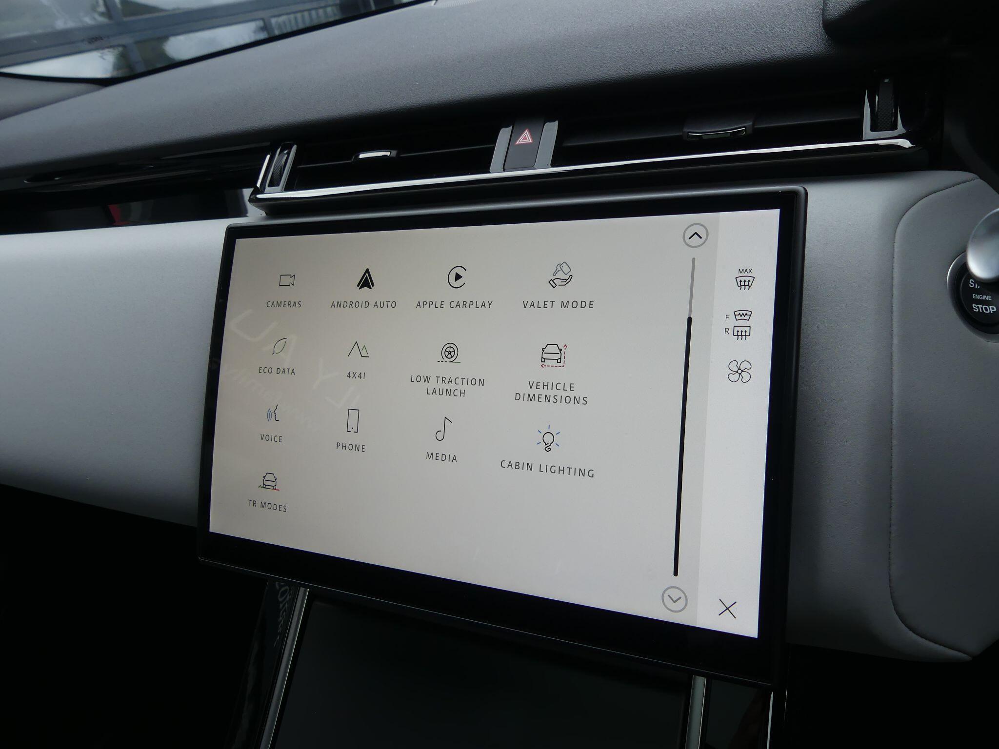 Land Rover Range Rover Velar view 20