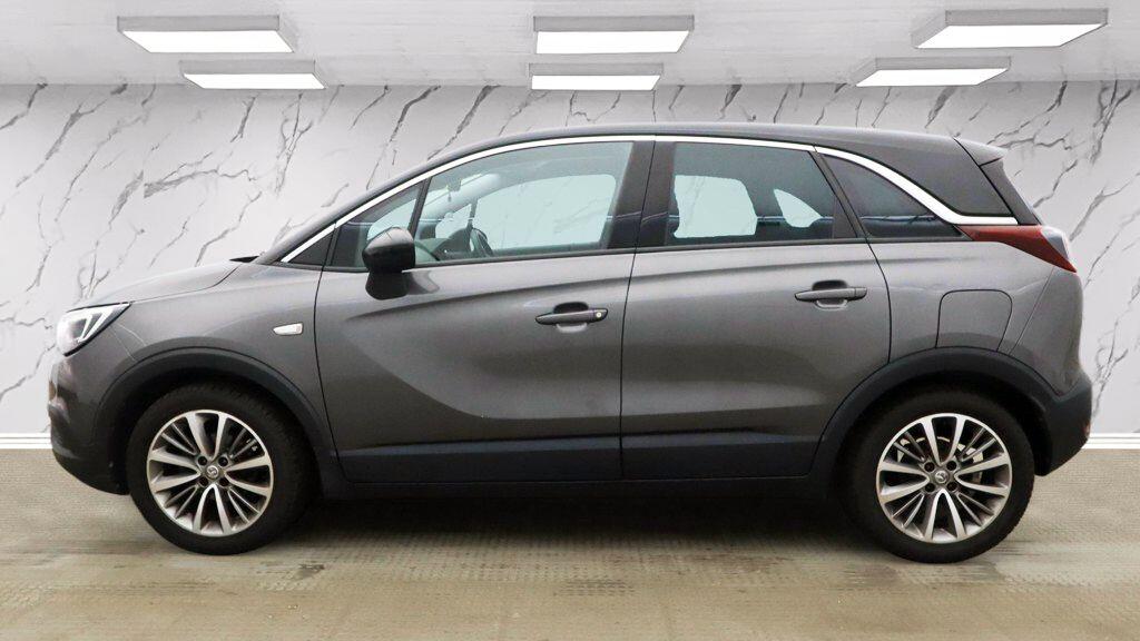 Vauxhall Crossland X view 9