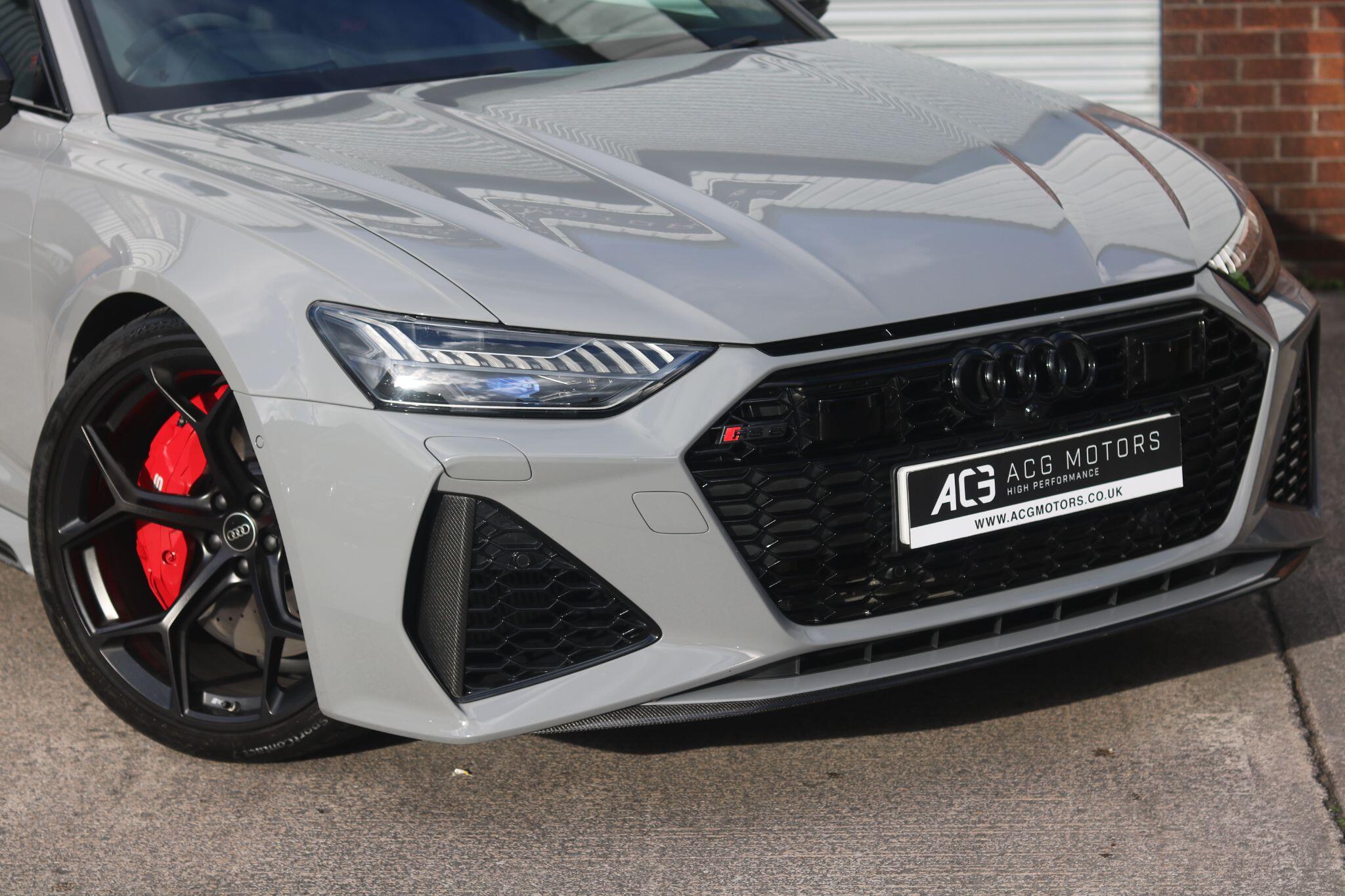 Audi RS6 view 6