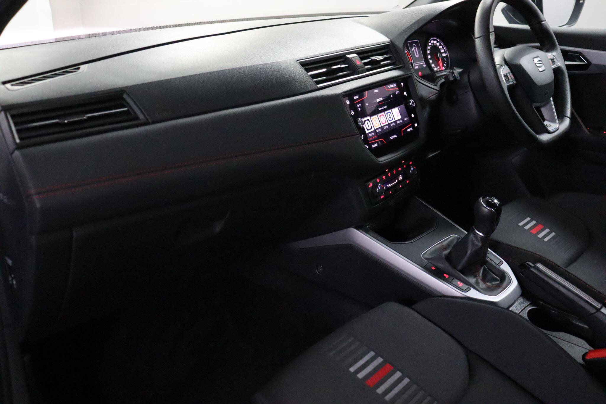 Seat Arona view 34