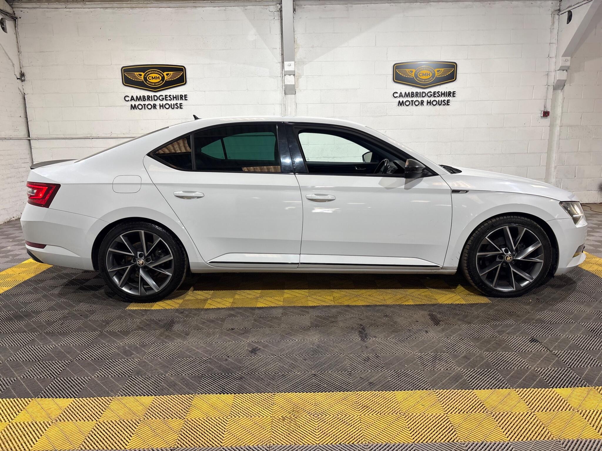 Skoda Superb view 14