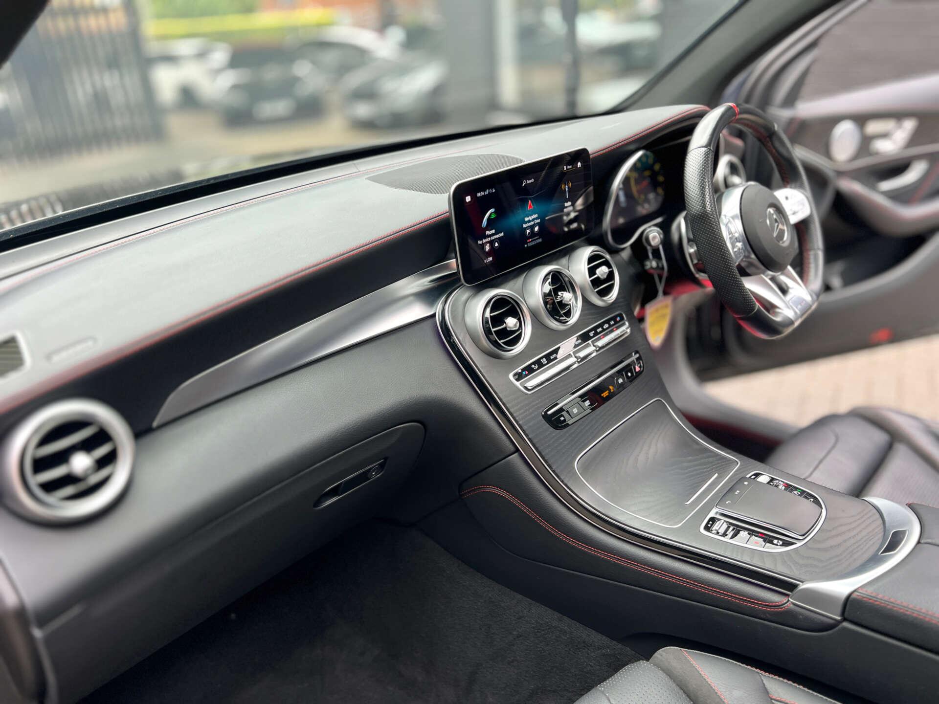 Mercedes-Benz GLC view 21