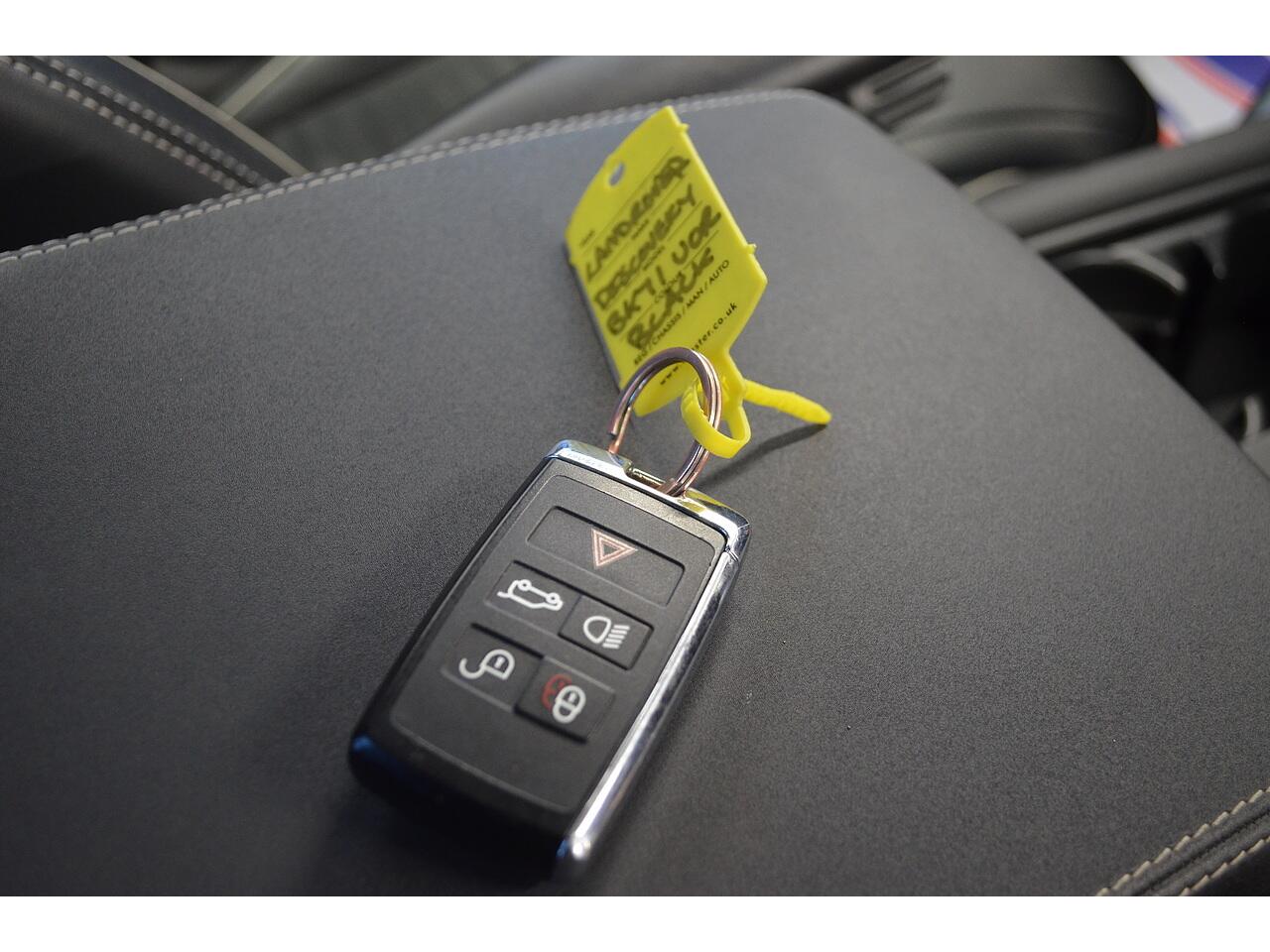 Land Rover Discovery view 48