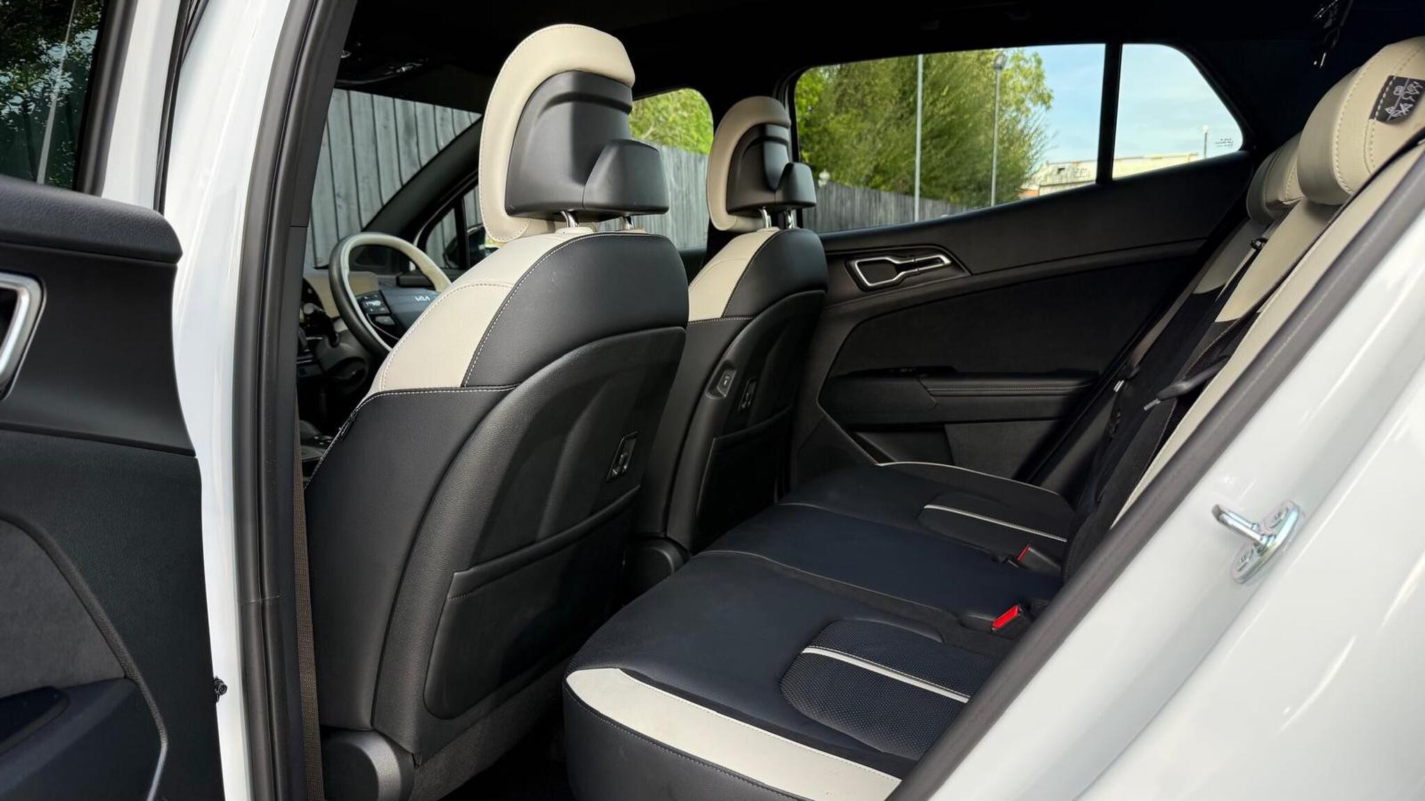 Kia Sportage view 28
