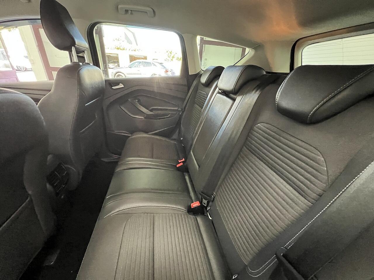 Ford Kuga view 17