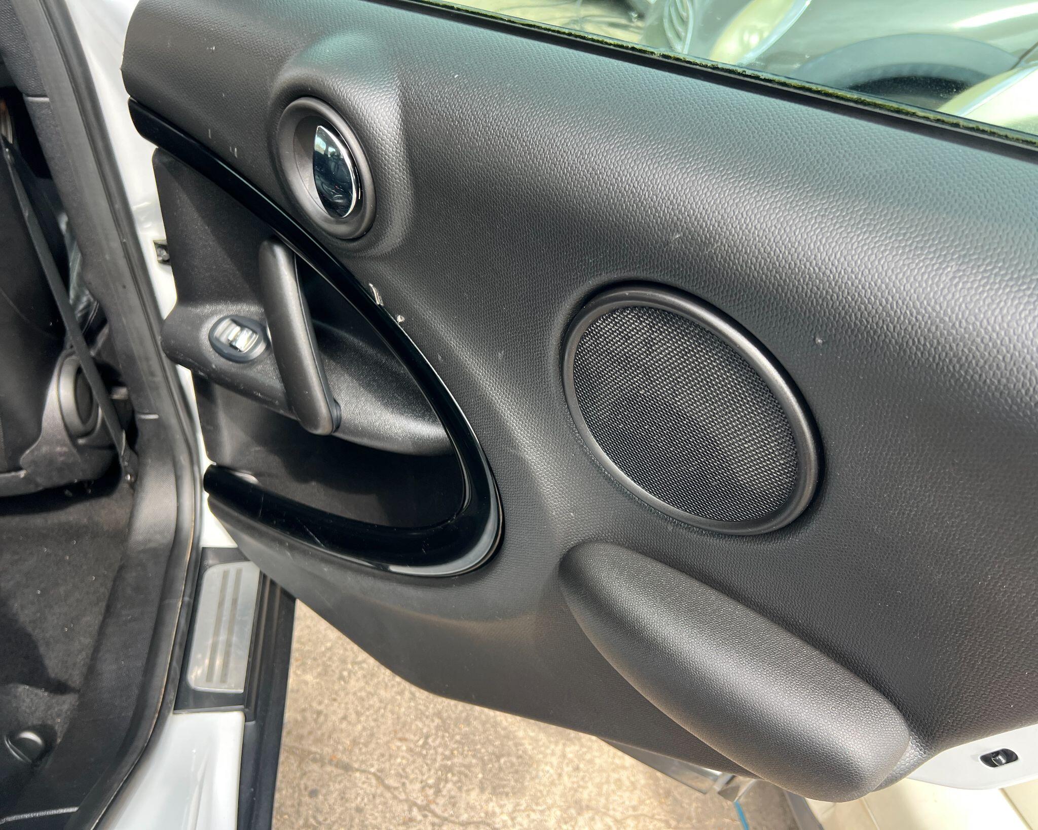Mini Countryman view 10