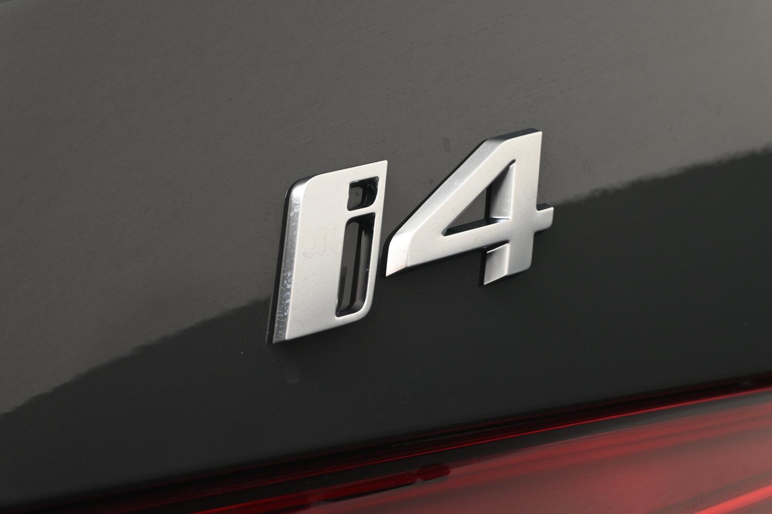 BMW i4 view 43
