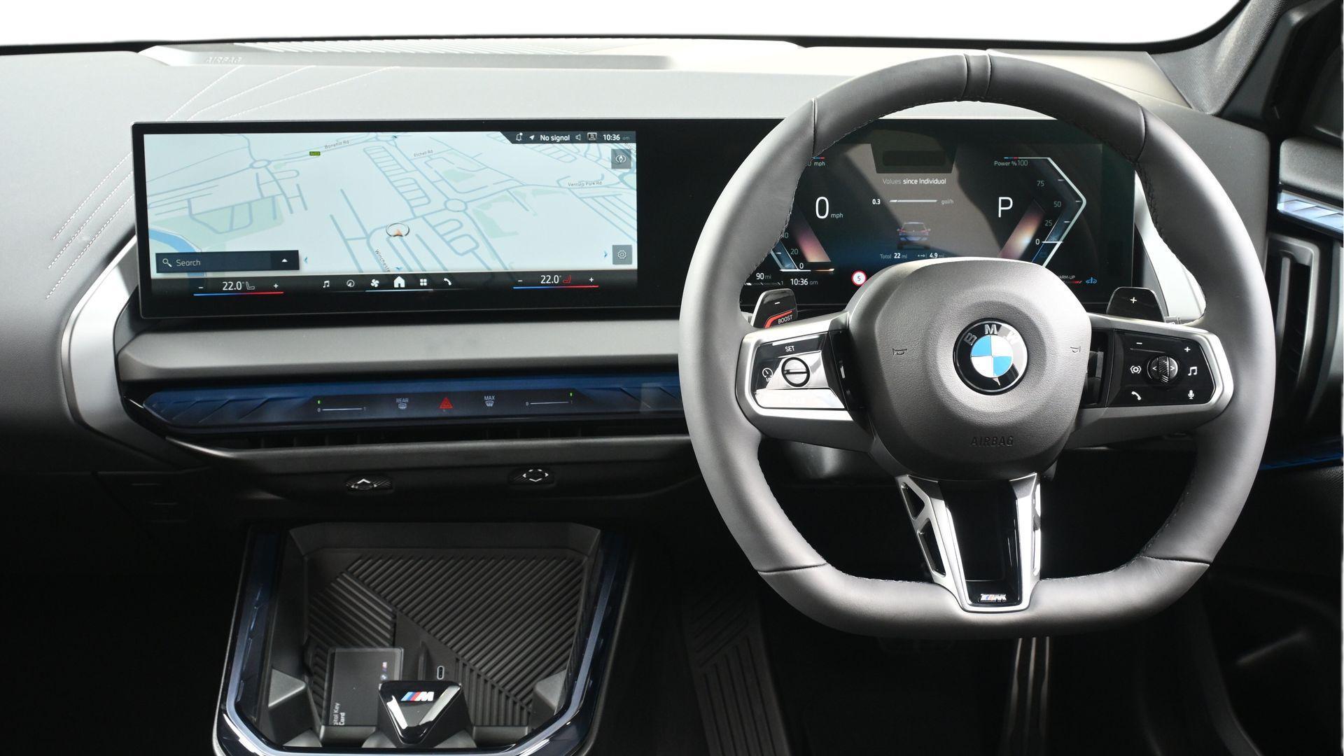 BMW X3 view 5