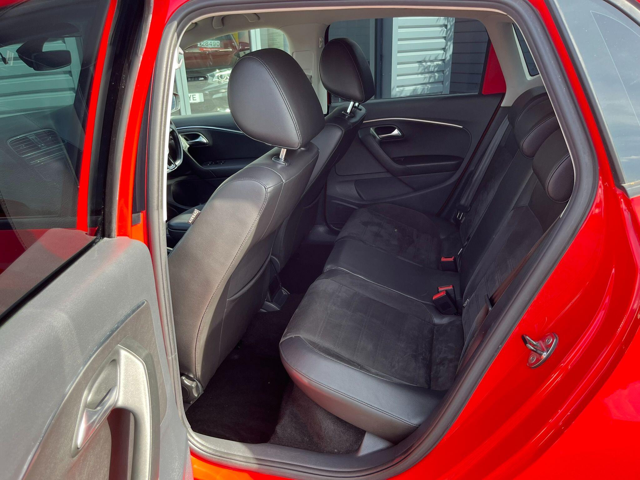 Volkswagen Polo view 31