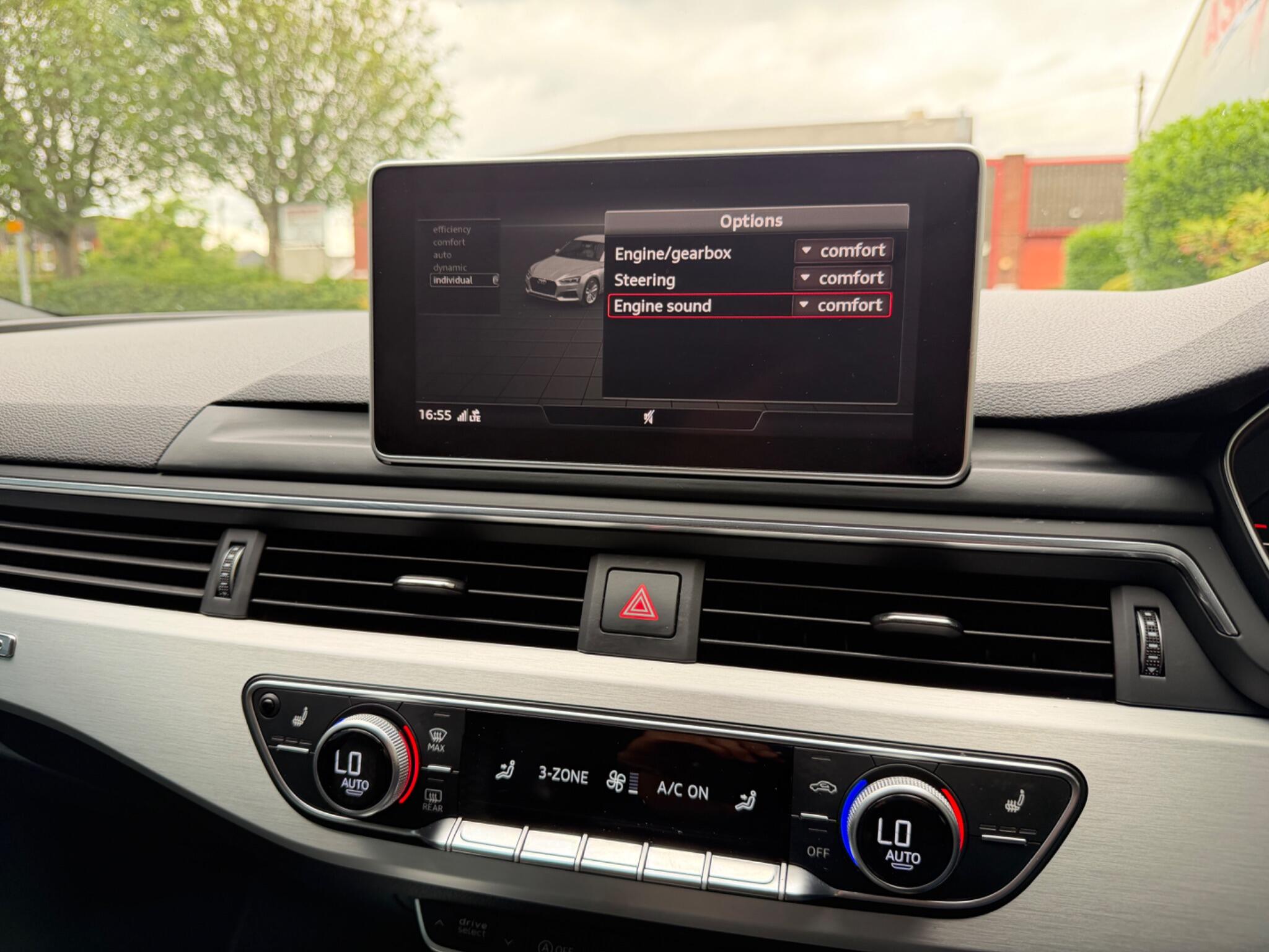 Audi S5 view 16
