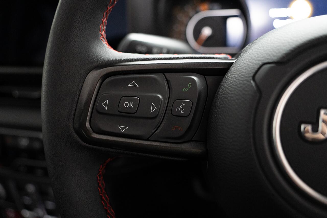 Jeep Wrangler view 9