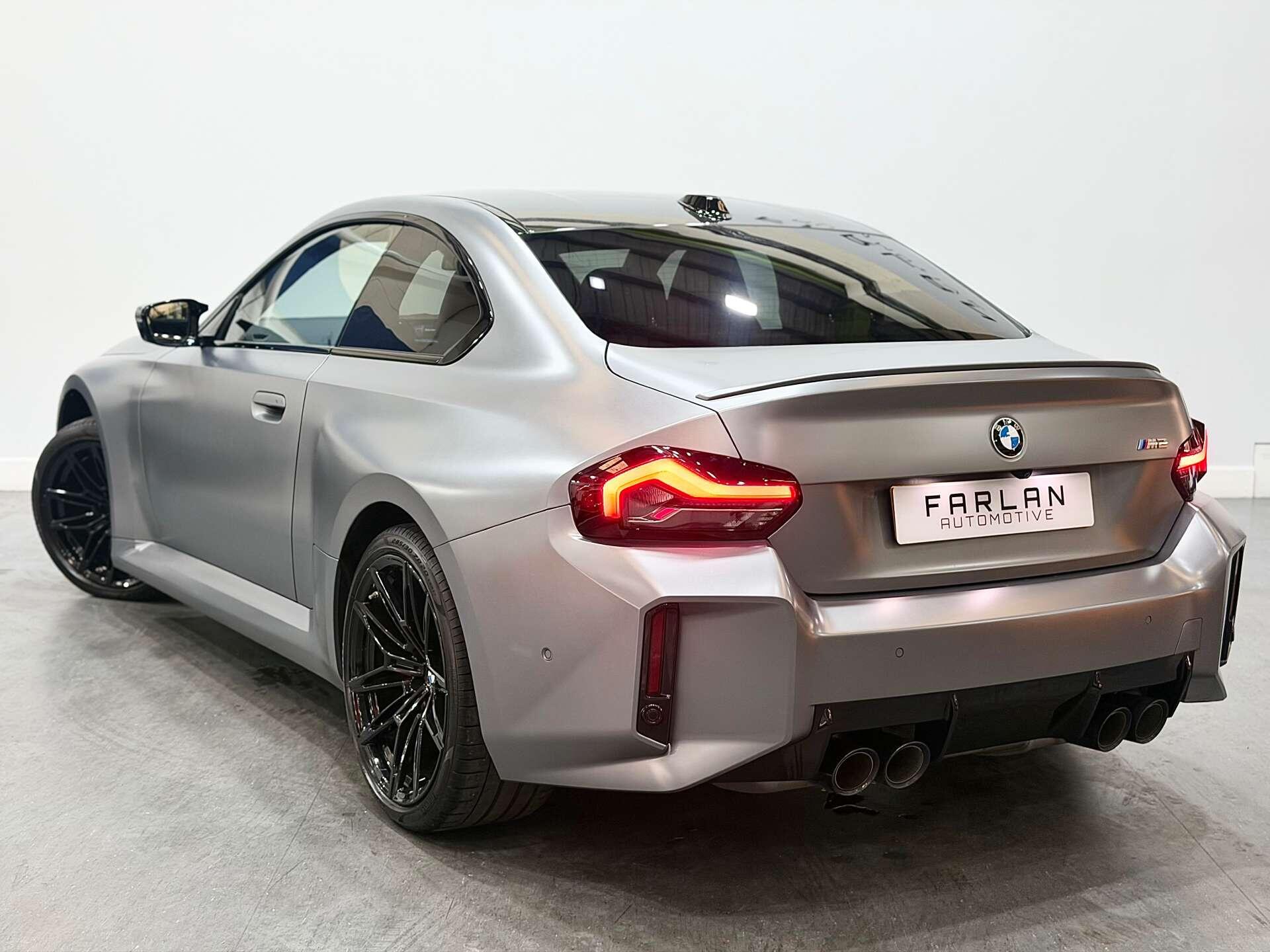 BMW M2 view 22