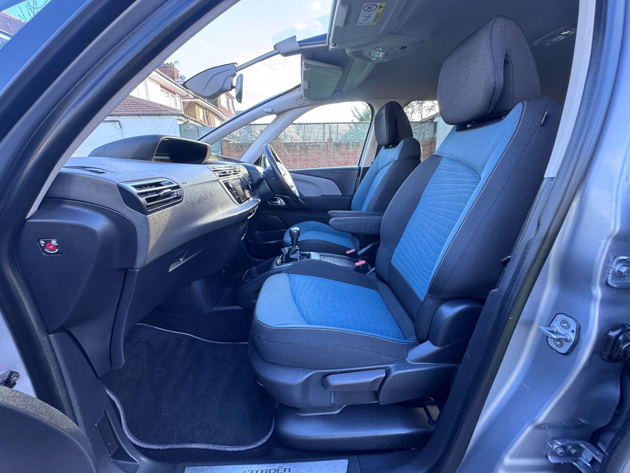 2018 Citroen Grand C4 Picasso image 43