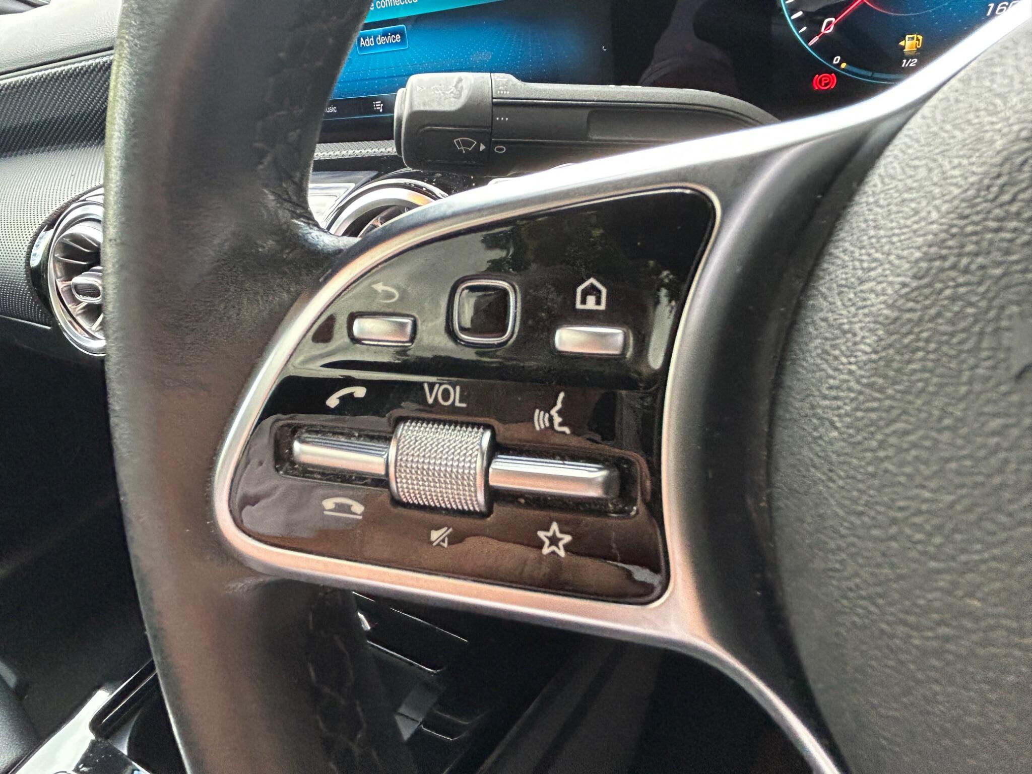 Mercedes-Benz A-Class view 27