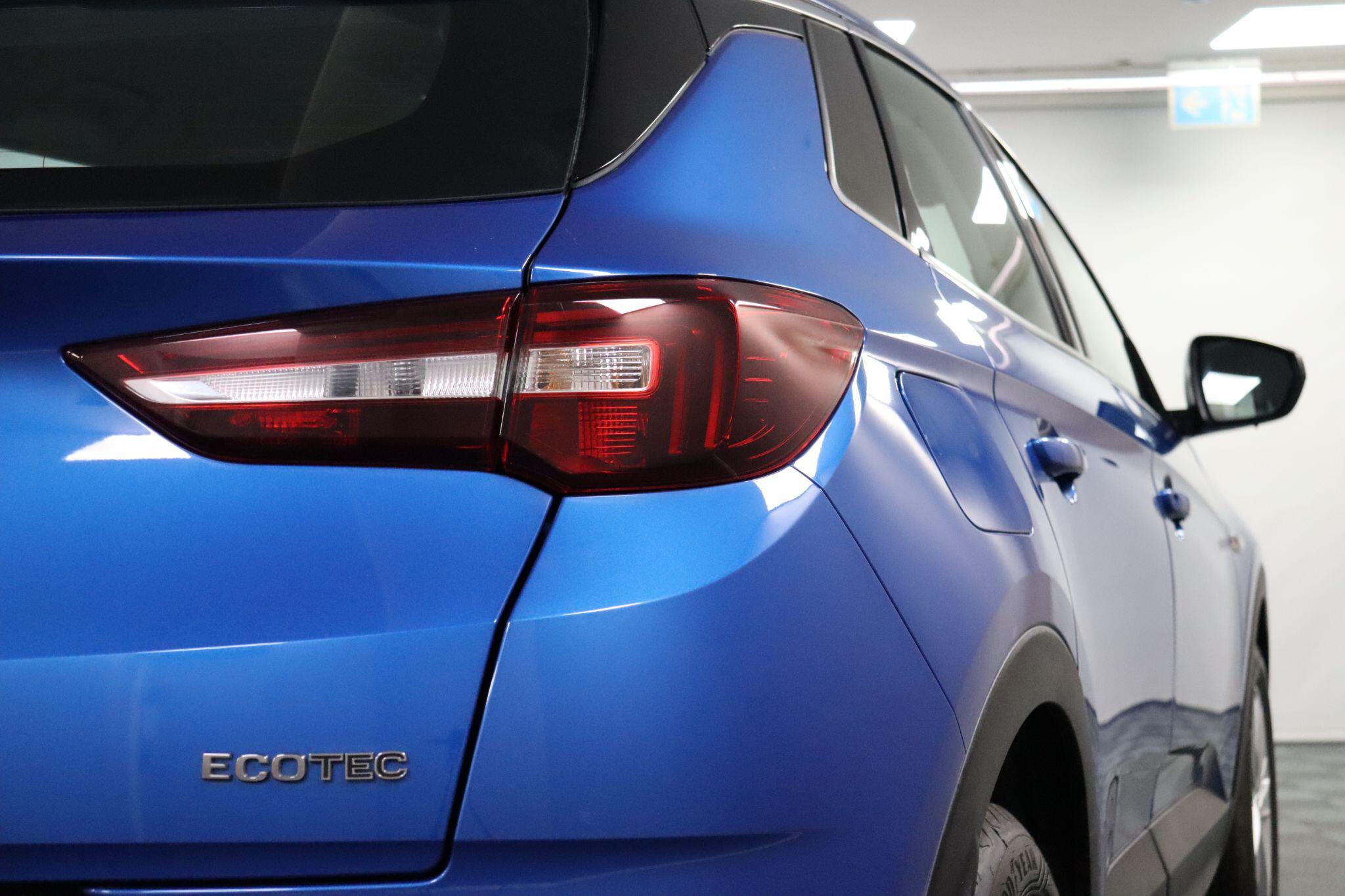Vauxhall Grandland X view 23