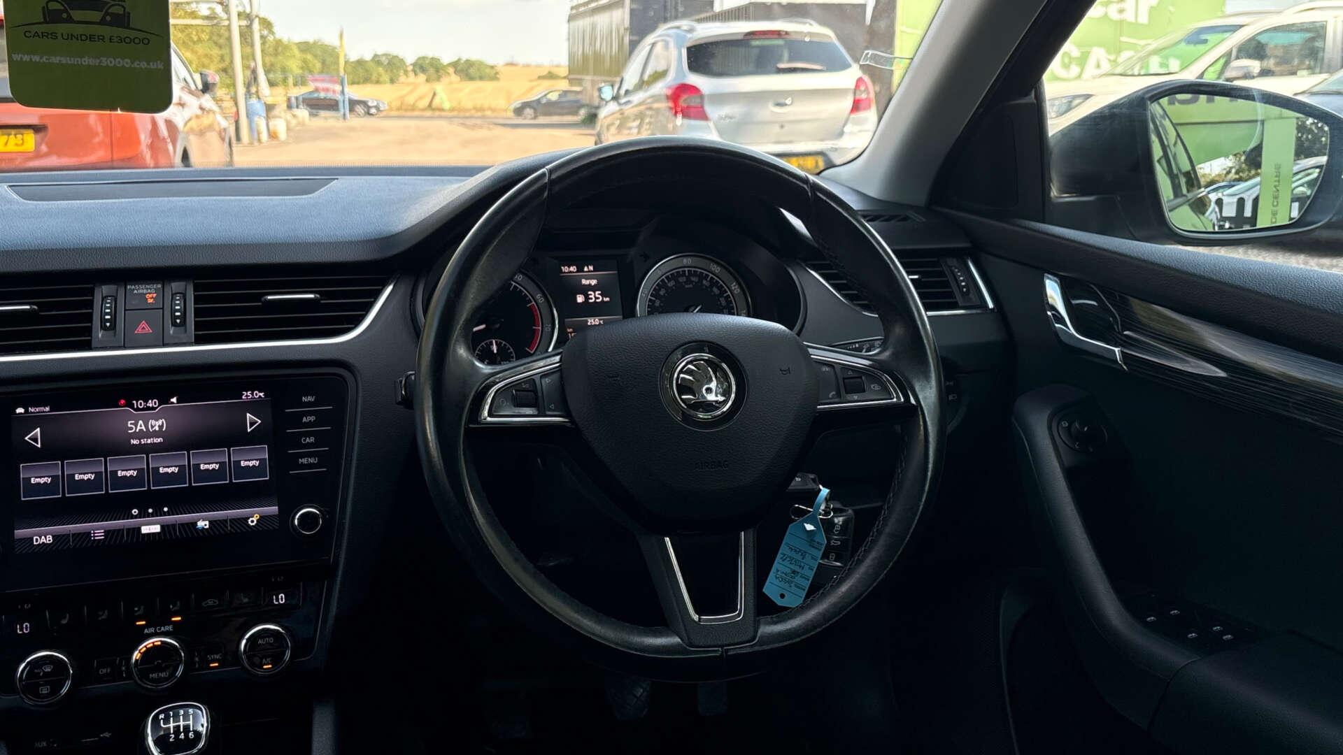 Skoda Octavia view 15