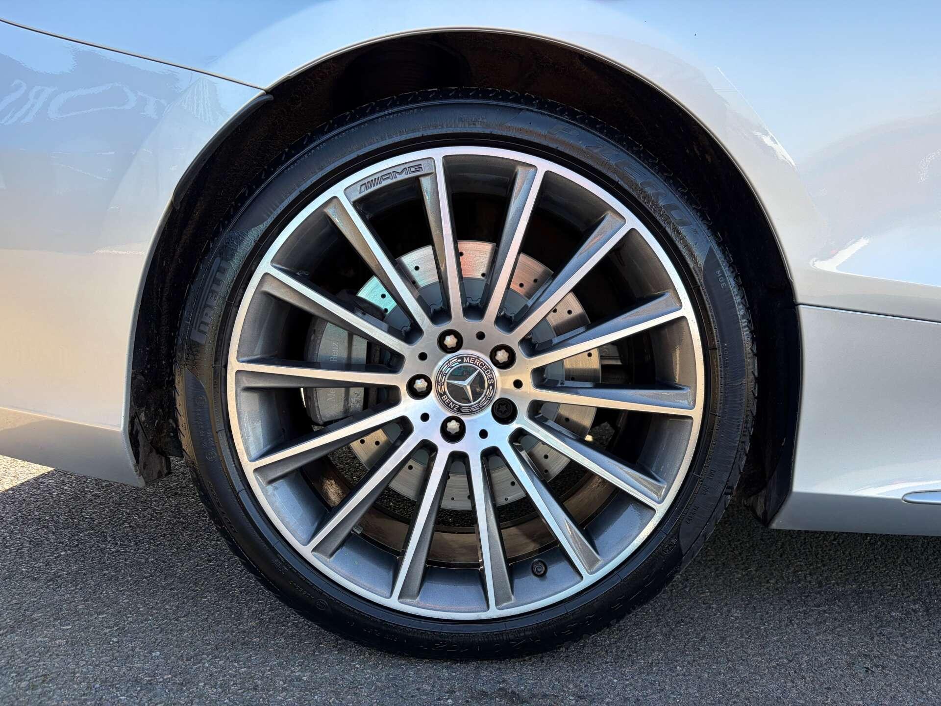 Mercedes-Benz S Class view 10