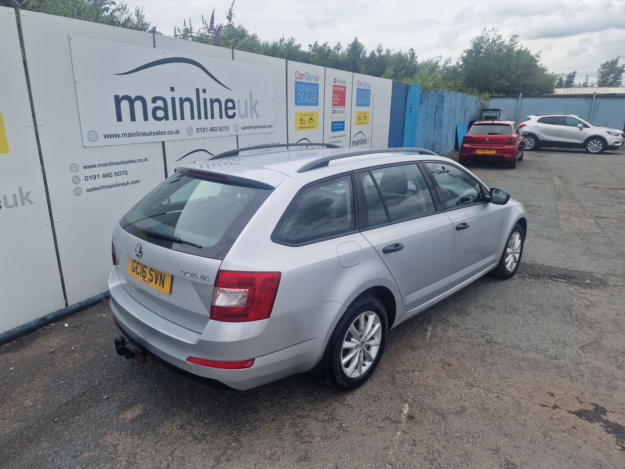 Skoda Octavia view 41