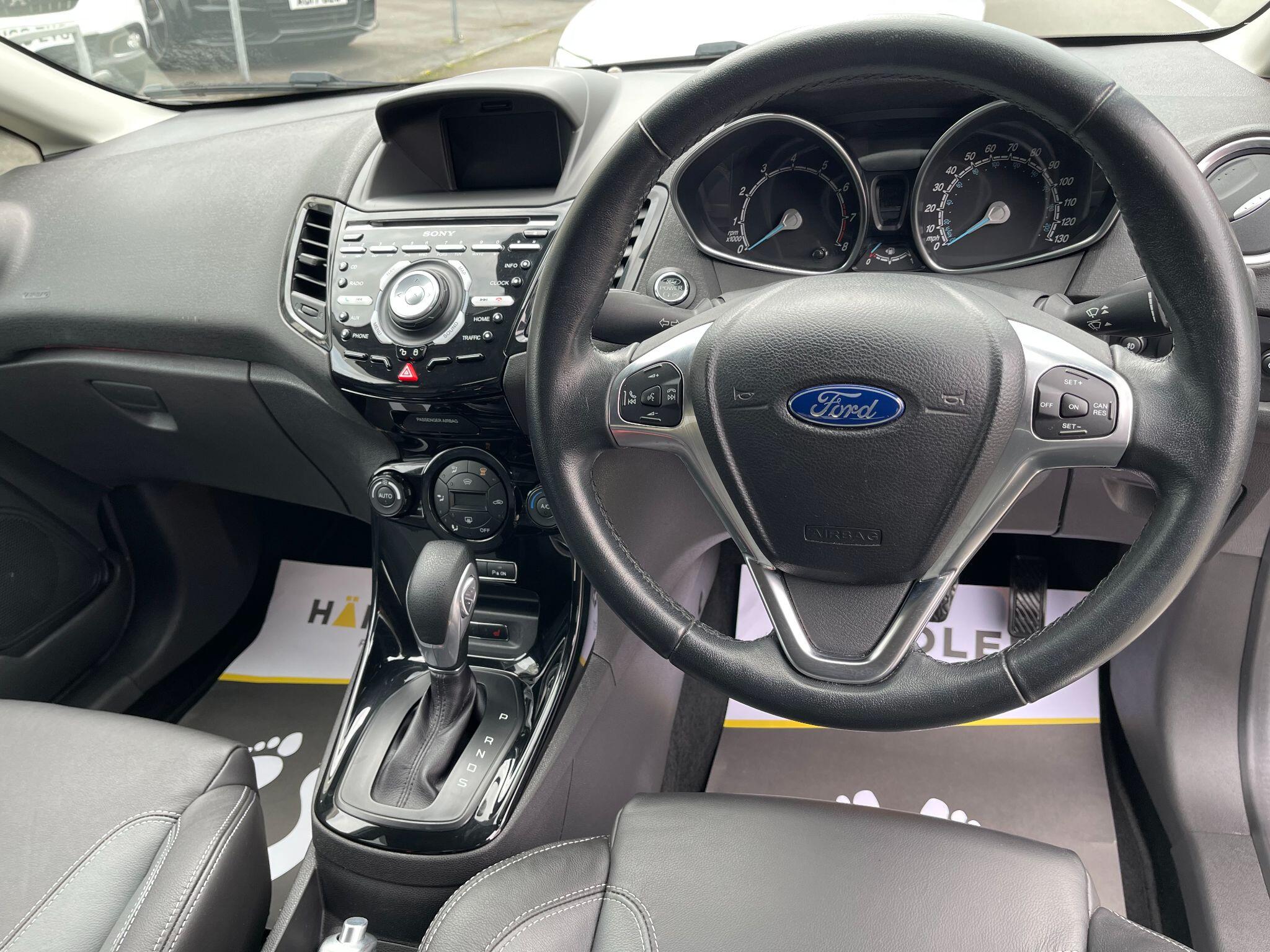 Ford Fiesta view 26