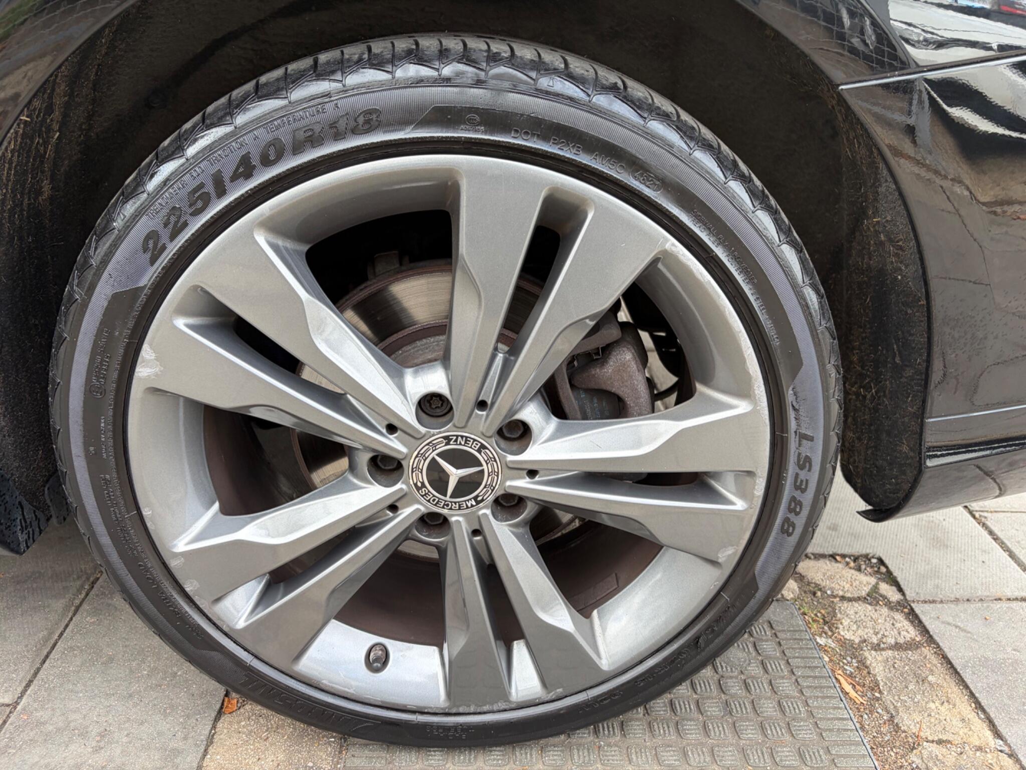Mercedes-Benz Cla view 90